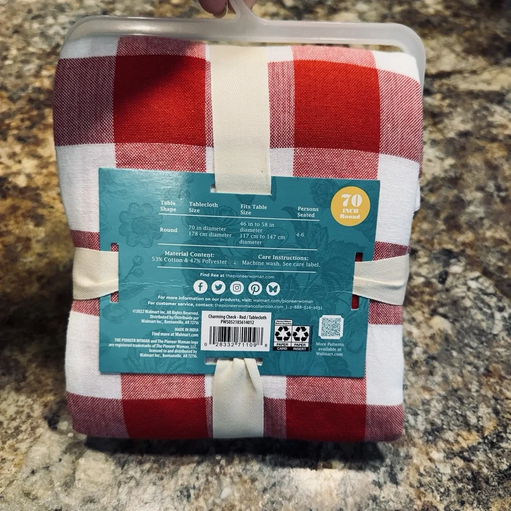The Pioneer Woman Charming Check Red & White Yarn Dyed Round Tablecloth 70in New